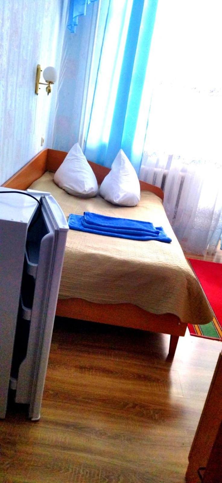Санаторій Збруч Hotel Satanov Ngoại thất bức ảnh